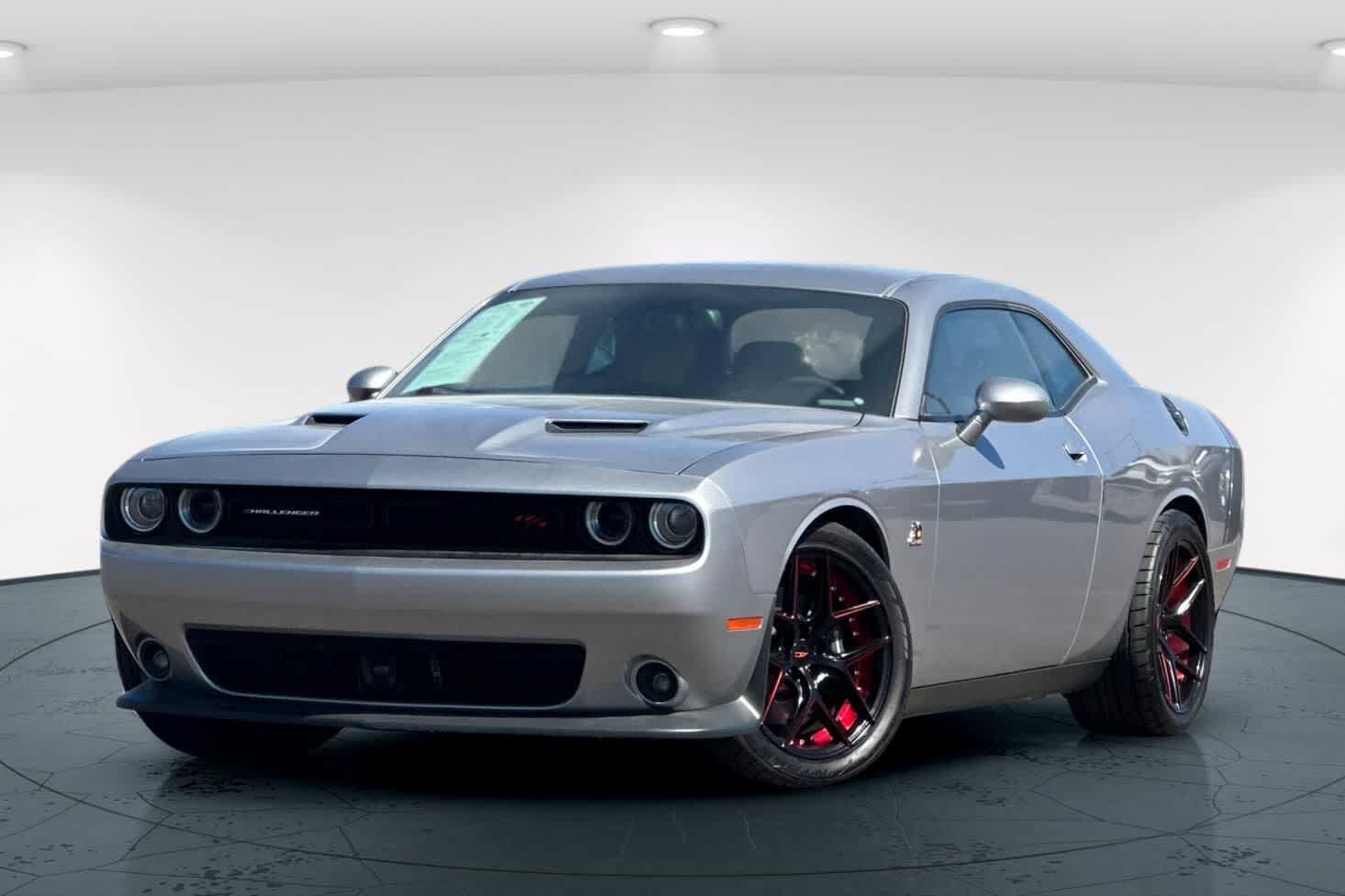 2016 DODGE Challenger