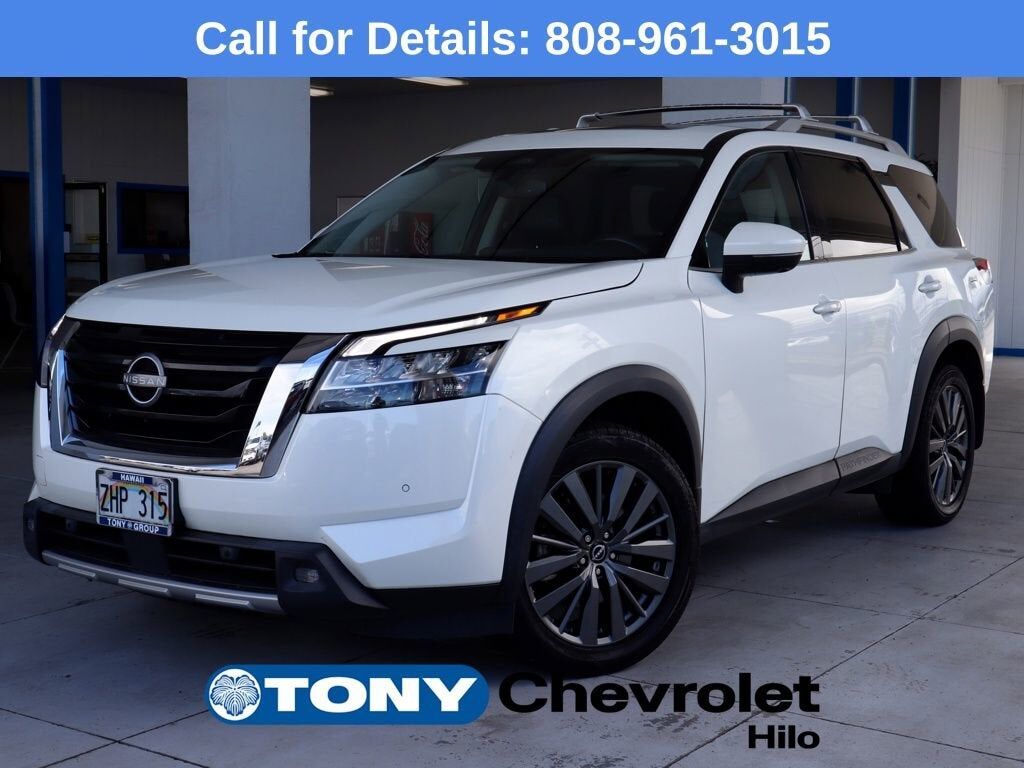 2022 NISSAN Pathfinder
