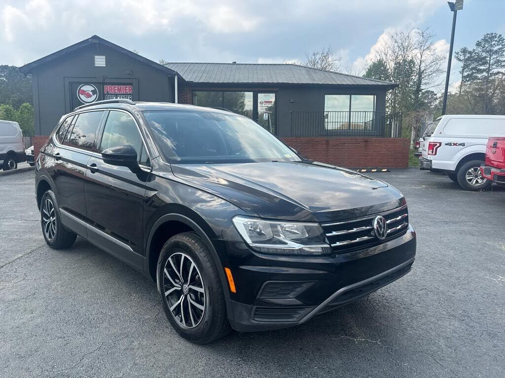 2021 VOLKSWAGEN Tiguan