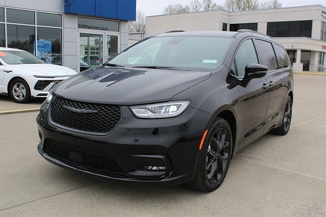 2025 CHRYSLER Pacifica