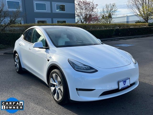 2021 TESLA Model Y