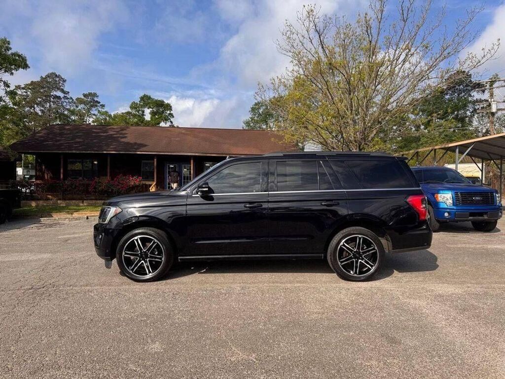 2020 FORD Expedition