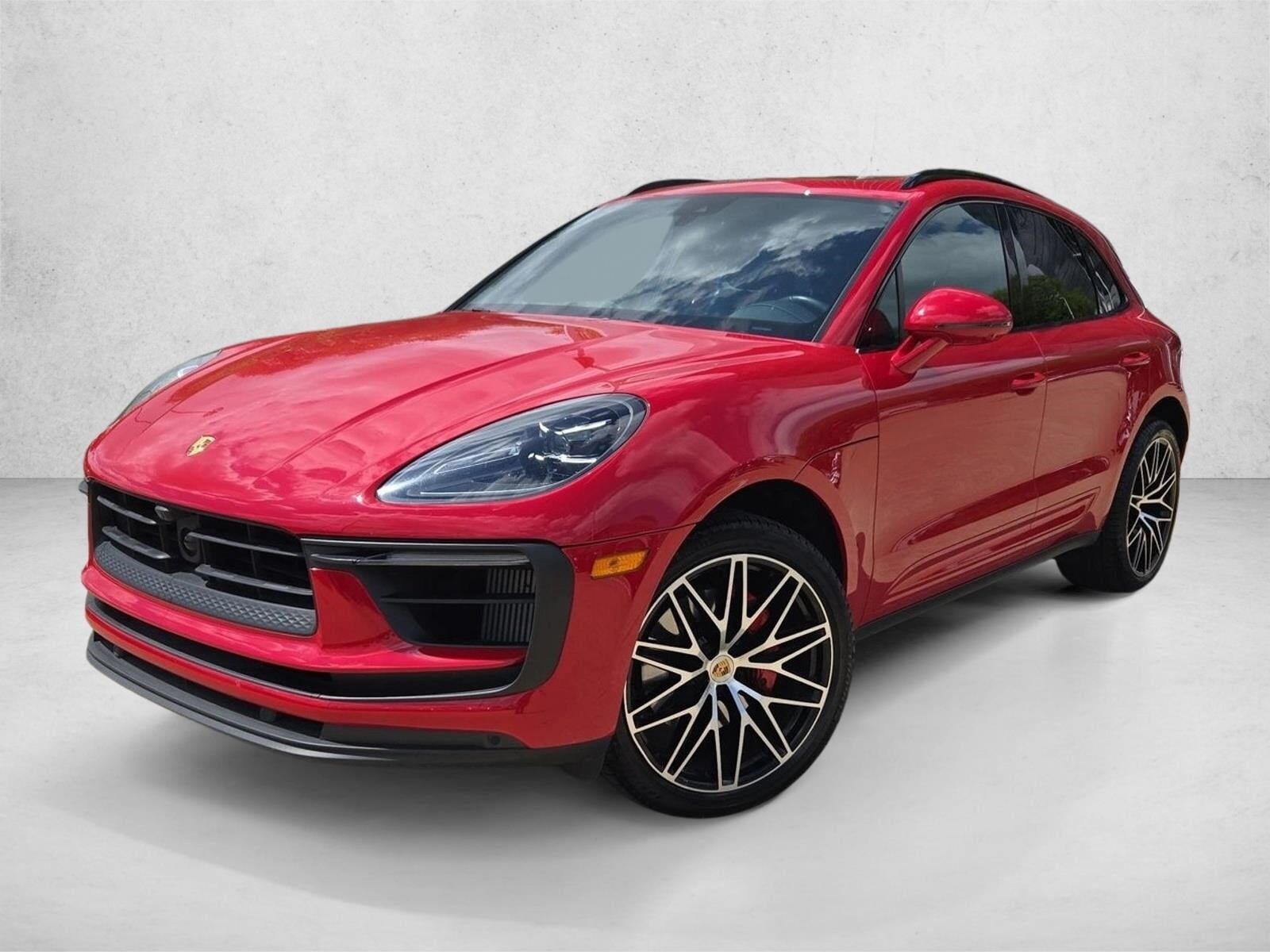 2024 PORSCHE Macan