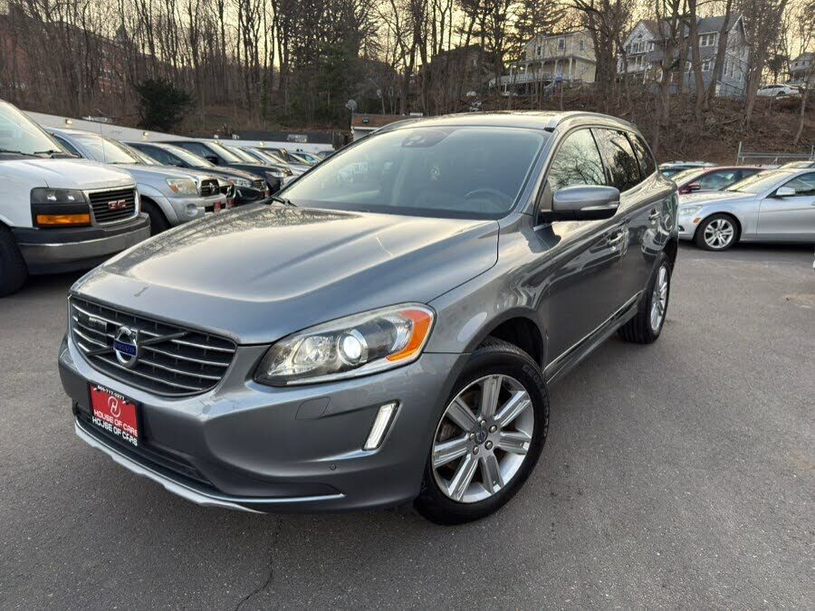 2016 VOLVO XC60