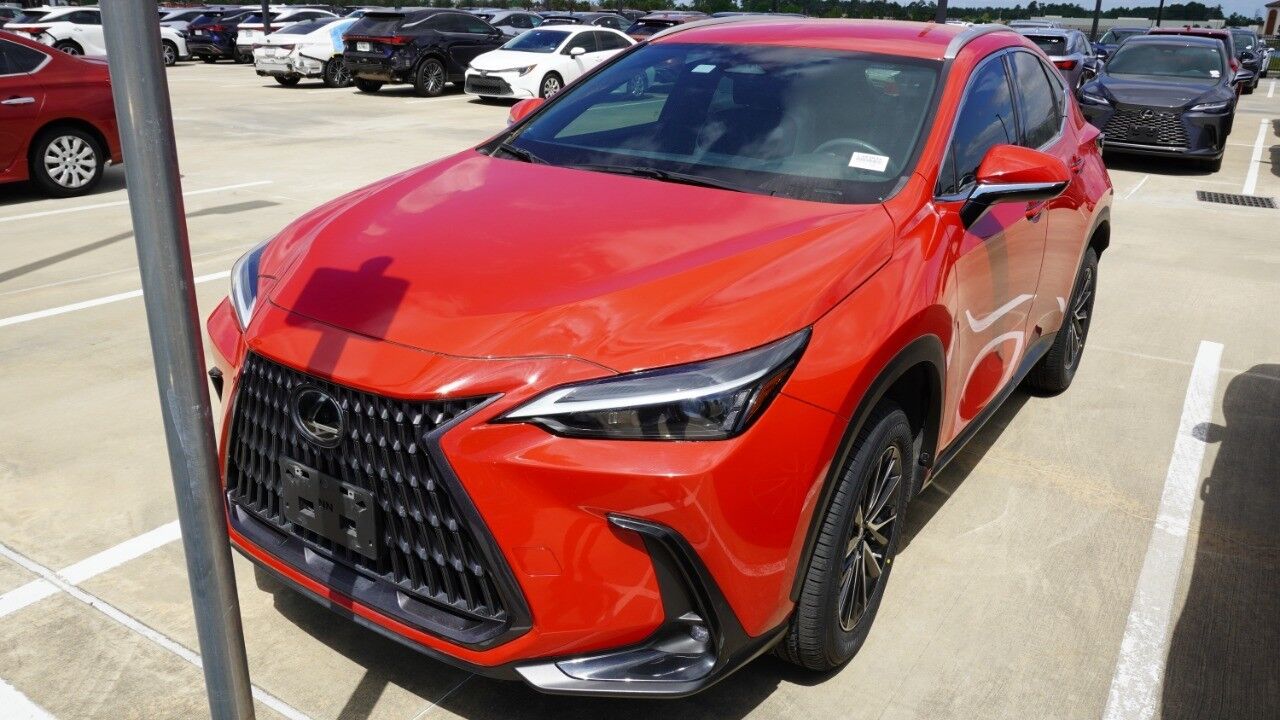 2023 LEXUS NX