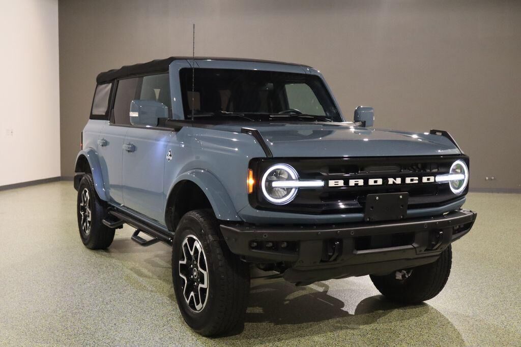 2022 FORD Bronco
