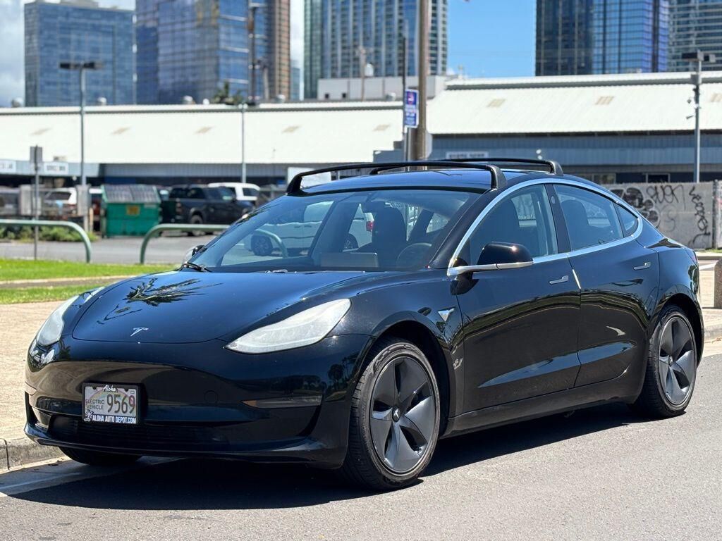 2018 TESLA Model 3
