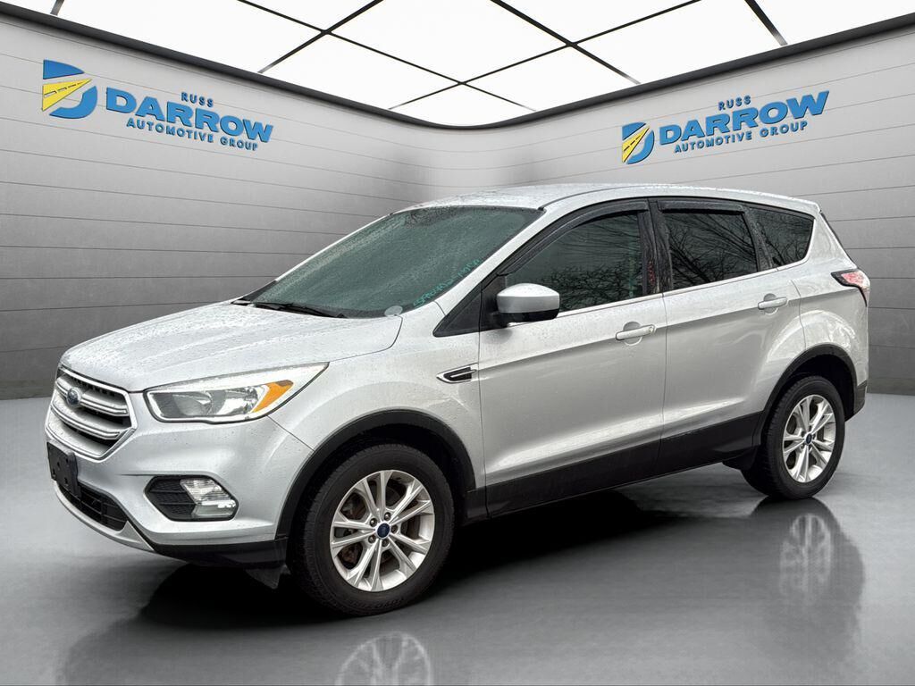 2017 FORD Escape