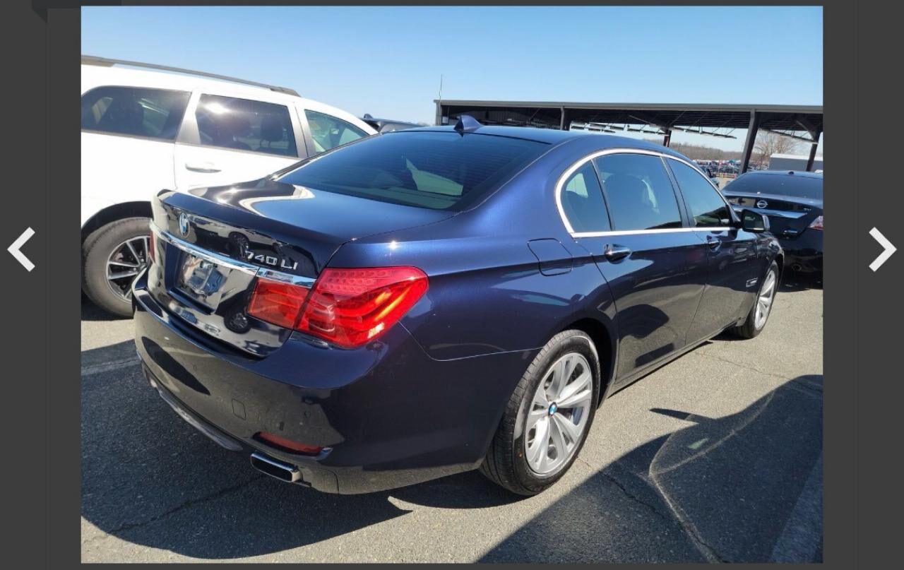 2012 BMW 740Li