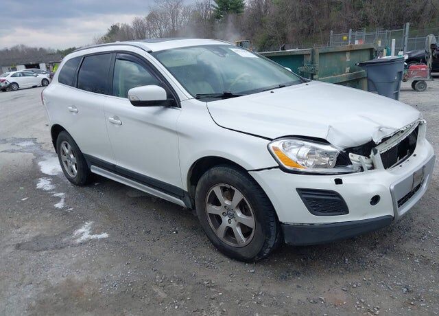 2011 VOLVO XC60