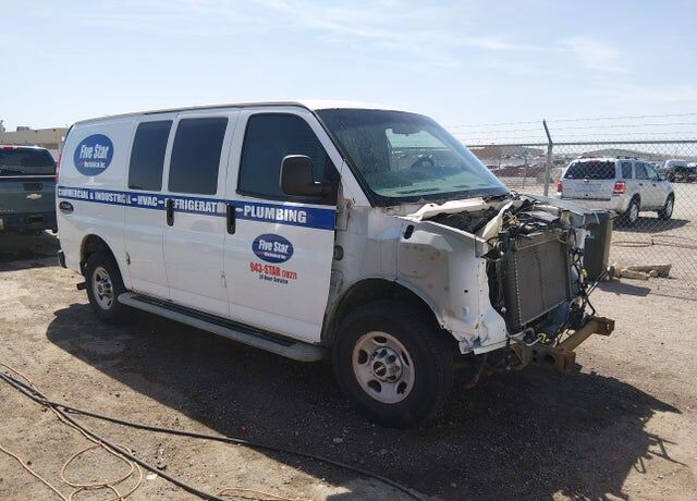 2014 GMC Savana