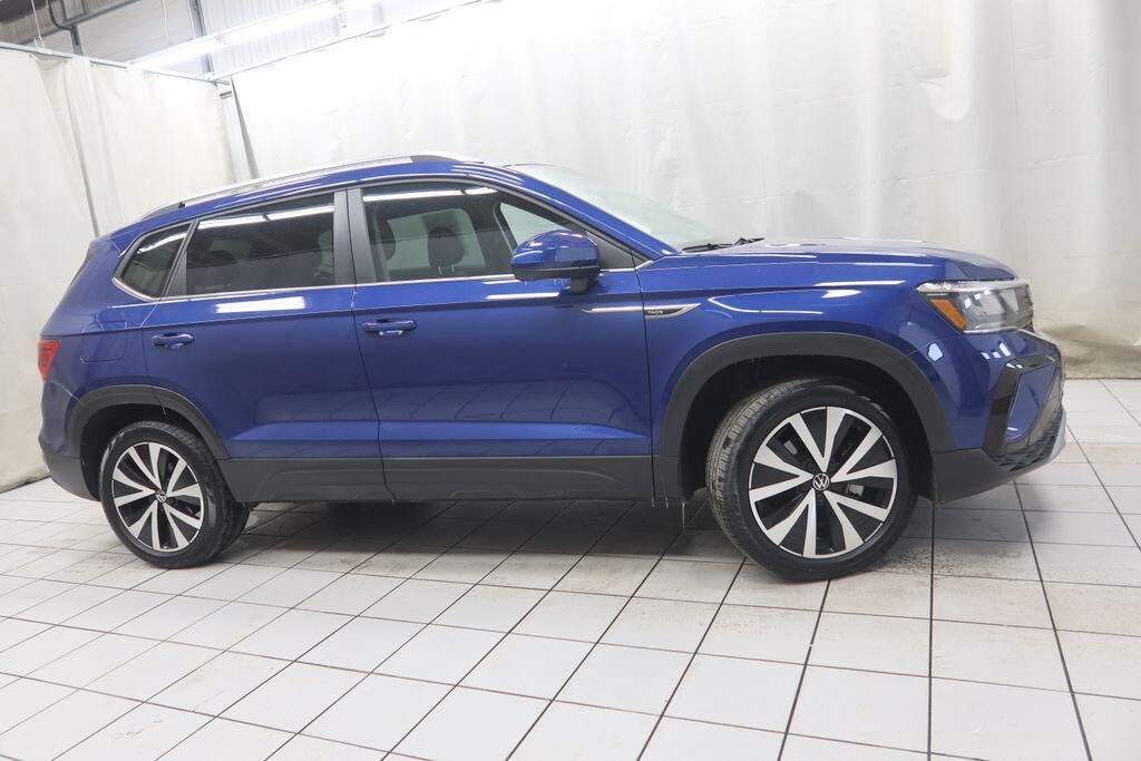 2022 VOLKSWAGEN Taos