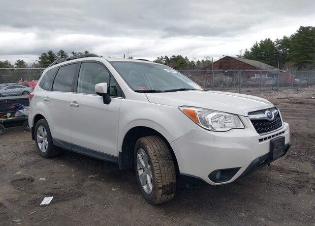 2016 SUBARU Forester