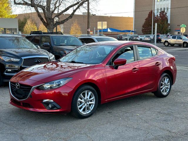 2016 MAZDA Mazda3