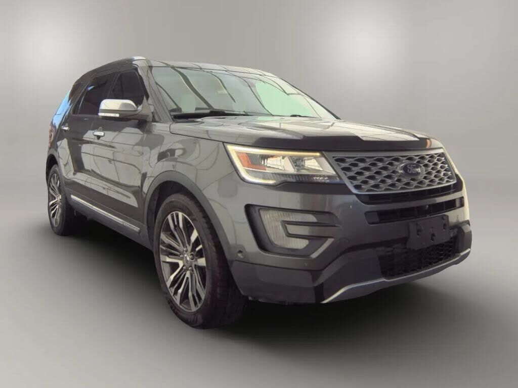 2017 FORD Explorer