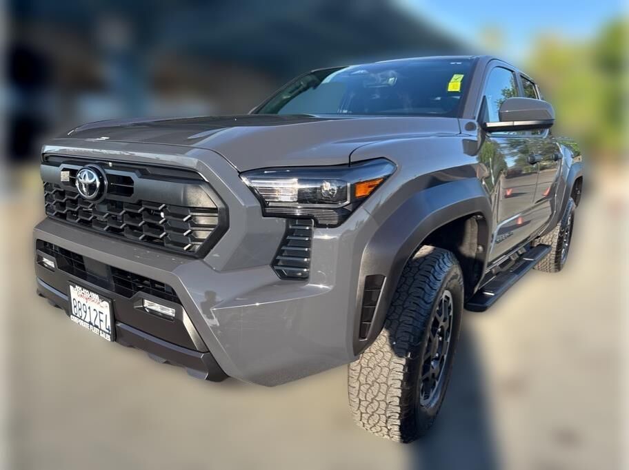 2025 TOYOTA Tacoma