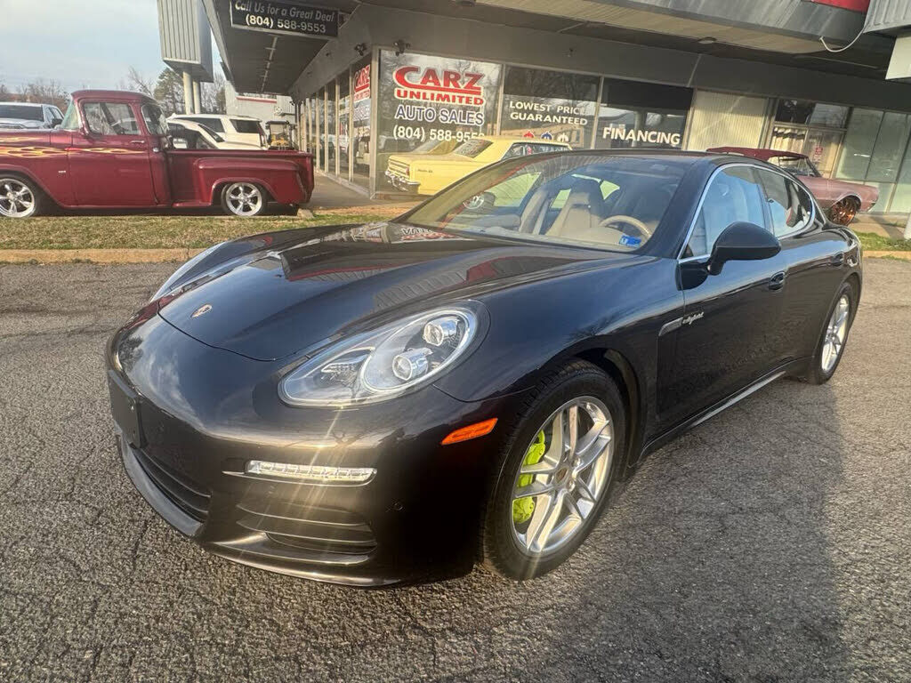 2014 PORSCHE Panamera