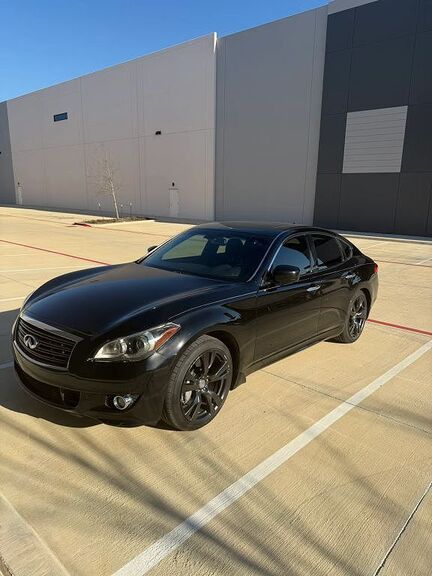 2013 INFINITI M37