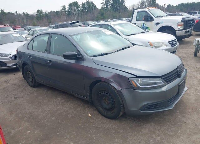 2012 VOLKSWAGEN Jetta