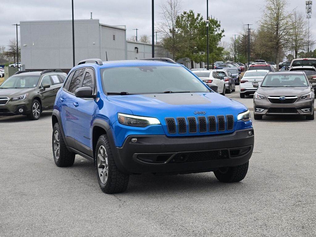 2021 JEEP Cherokee