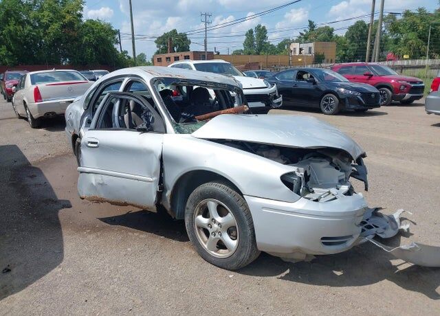 Ford Taurus