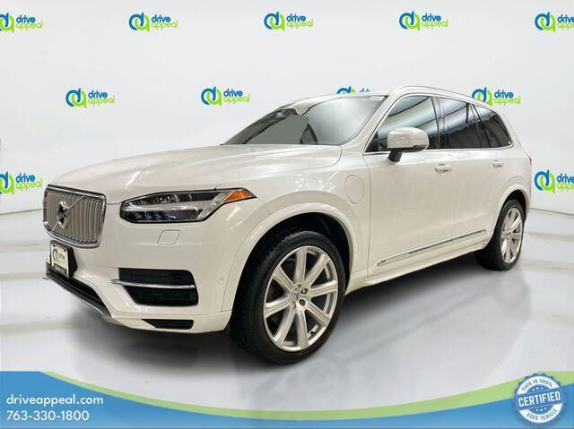 2018 VOLVO XC90