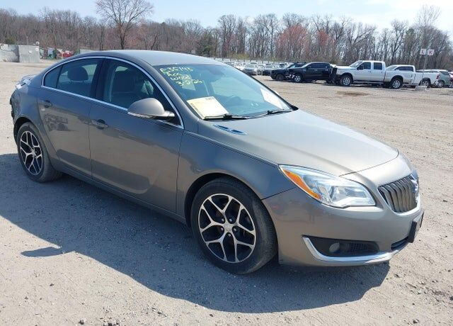 2017 BUICK Regal