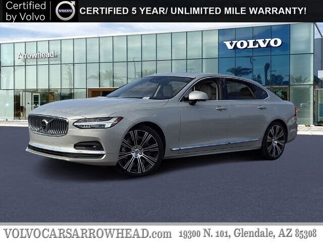 2022 VOLVO S90