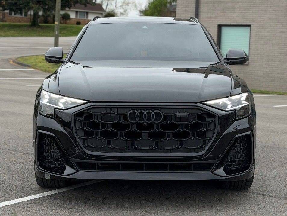 2024 Audi SQ8