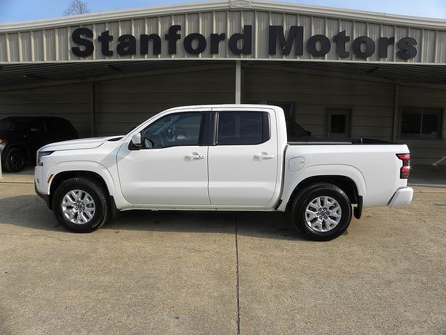 2024 NISSAN Frontier