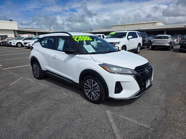 2024 NISSAN Kicks