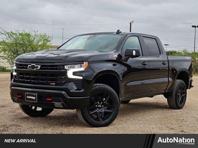 2026 CHEVROLET Silverado