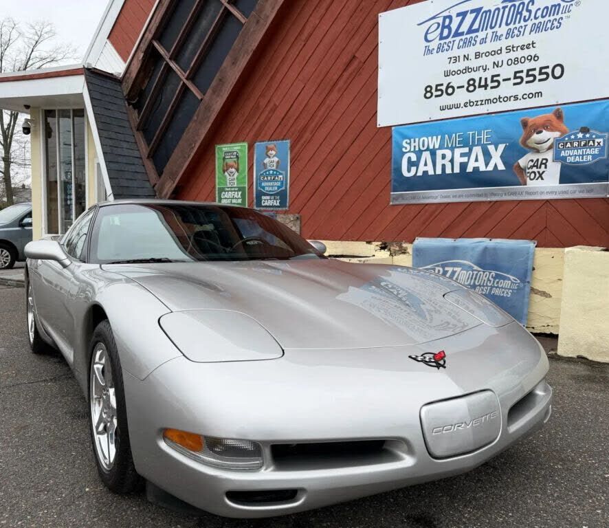 2004 CHEVROLET Corvette
