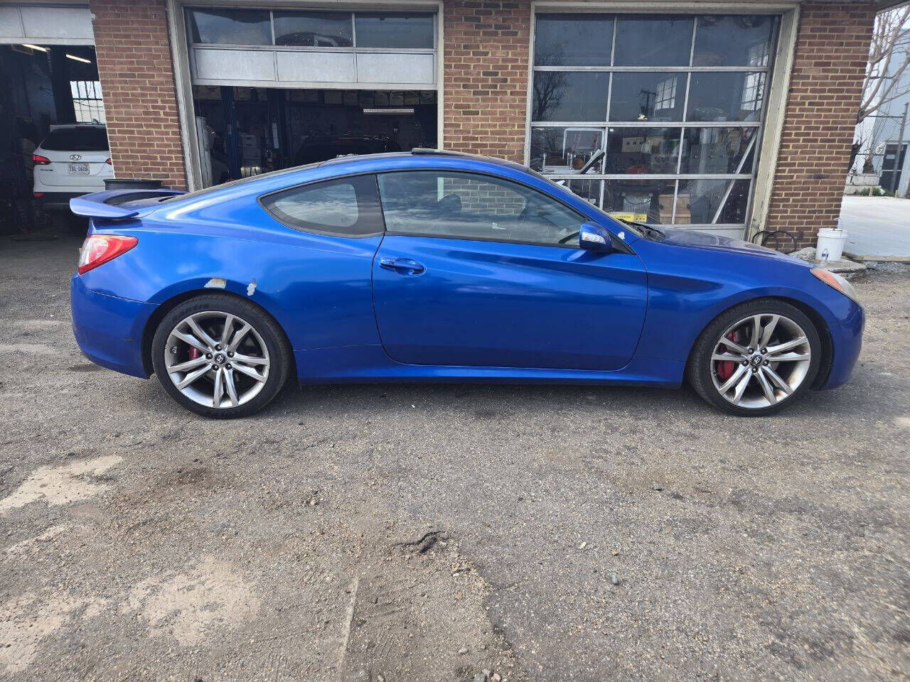 2011 HYUNDAI Genesis Coupe