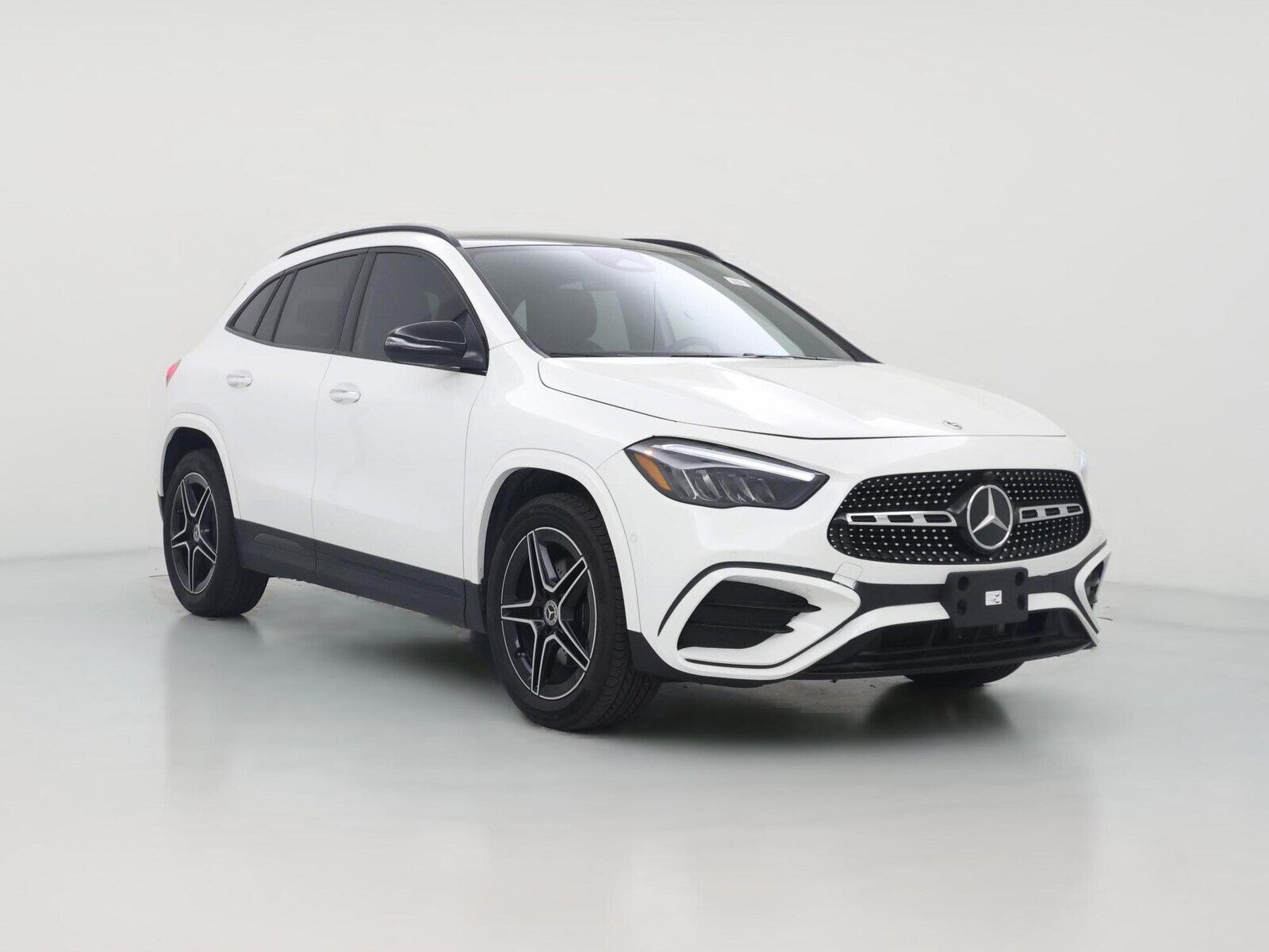 2025 MERCEDES-BENZ GLA-Class