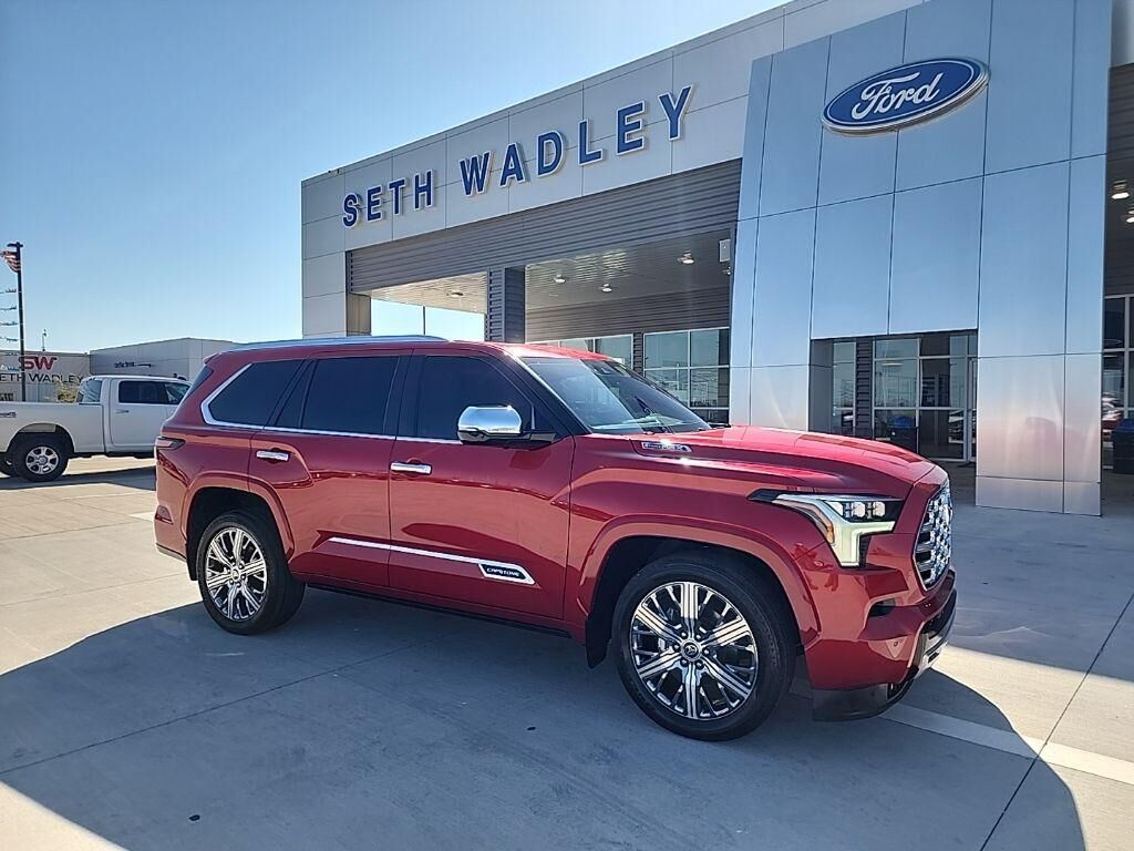 2024 TOYOTA Sequoia