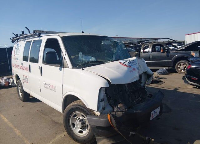 2017 CHEVROLET Express