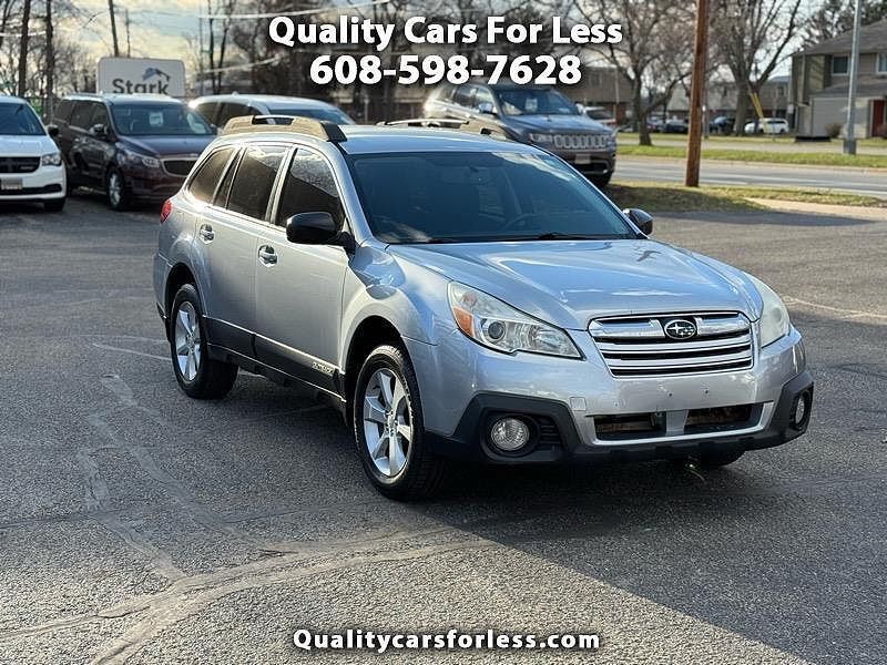 2014 SUBARU Outback