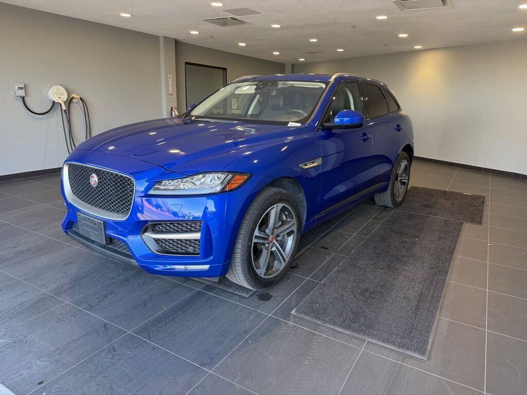 2018 JAGUAR F-Pace