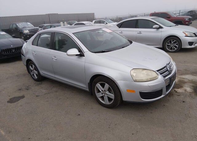 2009 VOLKSWAGEN Jetta