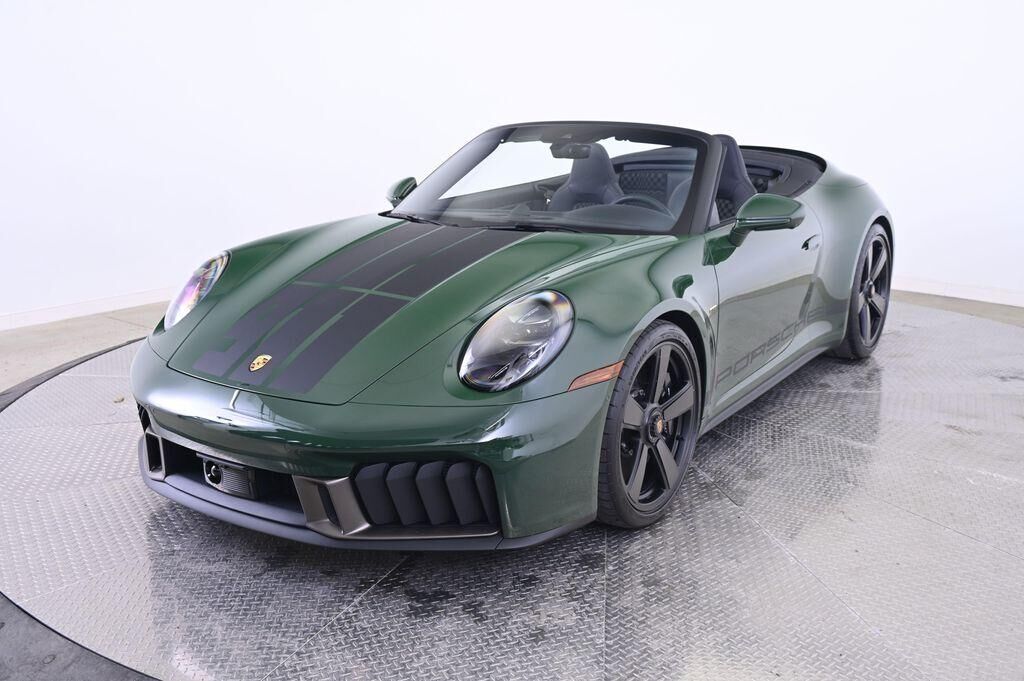 2026 PORSCHE 911