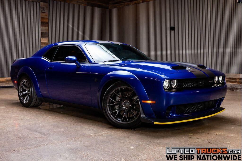 2020 DODGE Challenger