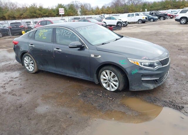 2018 KIA Optima