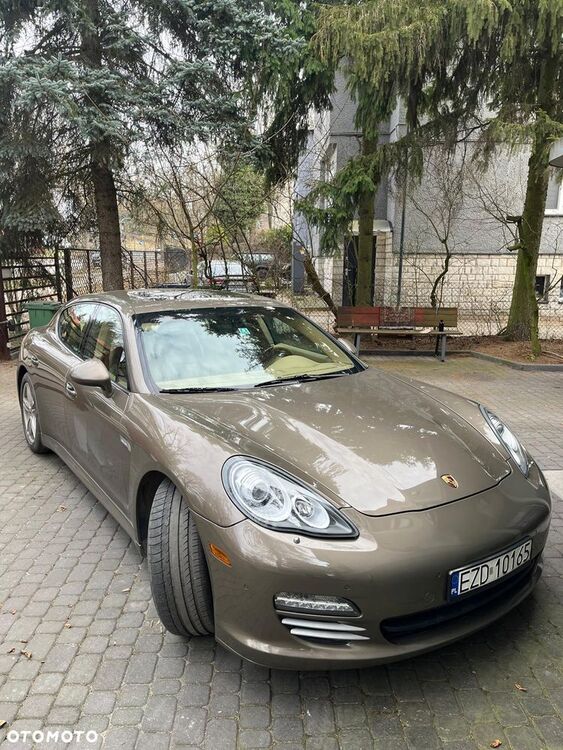Porsche Panamera