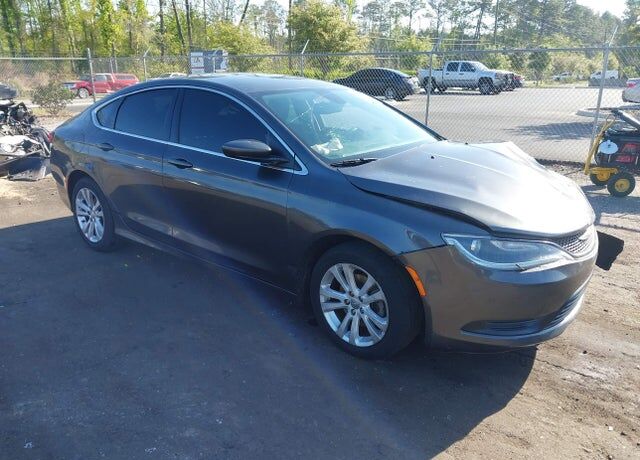 2016 CHRYSLER 200