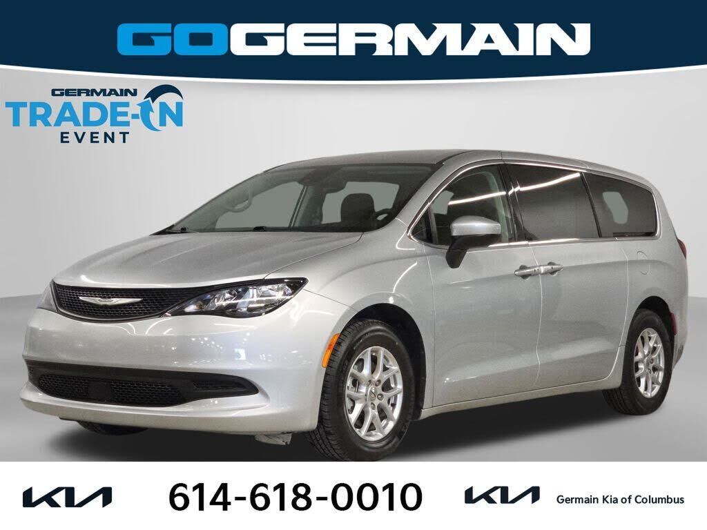 2023 CHRYSLER Voyager