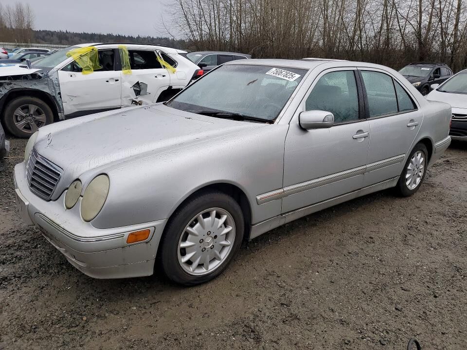 2000 MERCEDES-BENZ E-Class