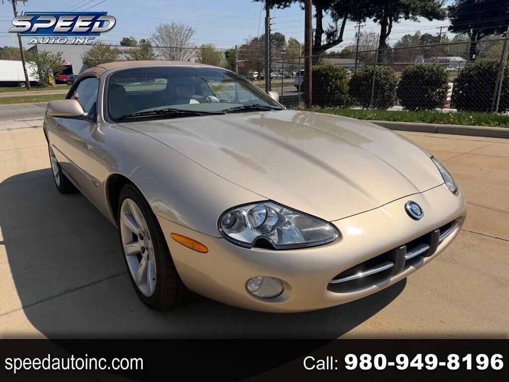 2002 JAGUAR XK8