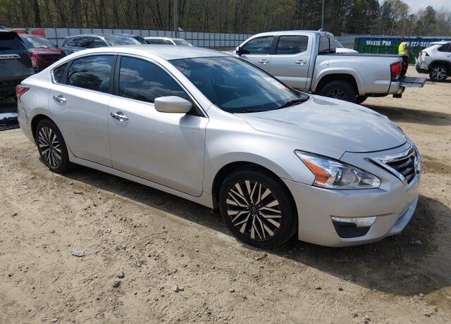 2015 NISSAN Altima