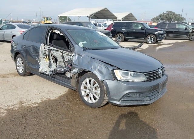 2015 VOLKSWAGEN Jetta